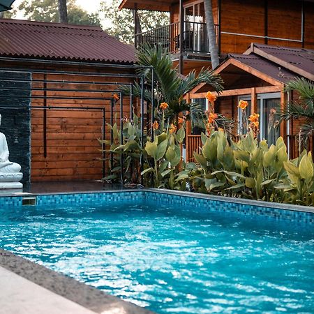 Tranquill Riverside Luxury Cottages With Bathtub, Candolim Bagian luar foto