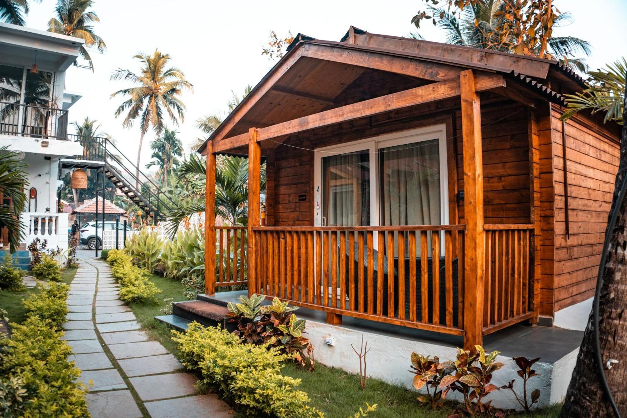 Tranquill Riverside Luxury Cottages With Bathtub, Candolim Bagian luar foto