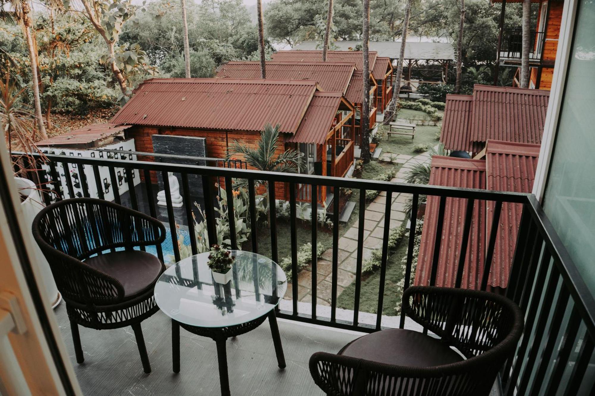 Tranquill Riverside Luxury Cottages With Bathtub, Candolim Bagian luar foto
