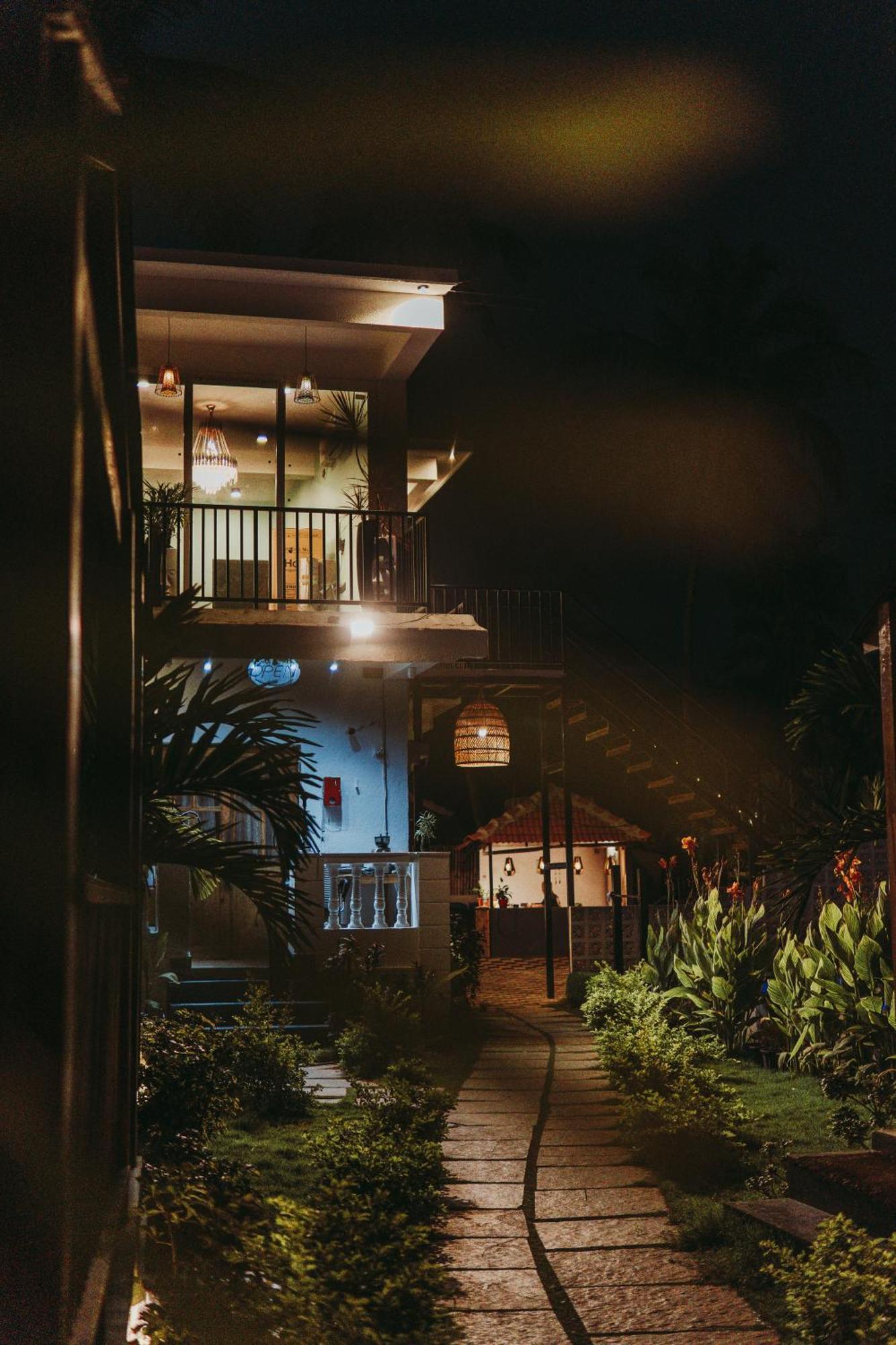 Tranquill Riverside Luxury Cottages With Bathtub, Candolim Bagian luar foto