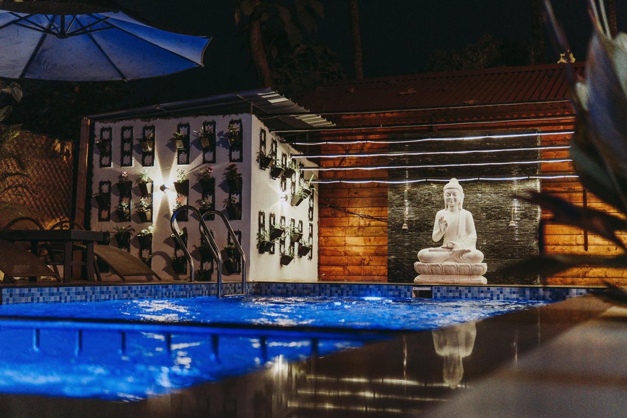 Tranquill Riverside Luxury Cottages With Bathtub, Candolim Bagian luar foto