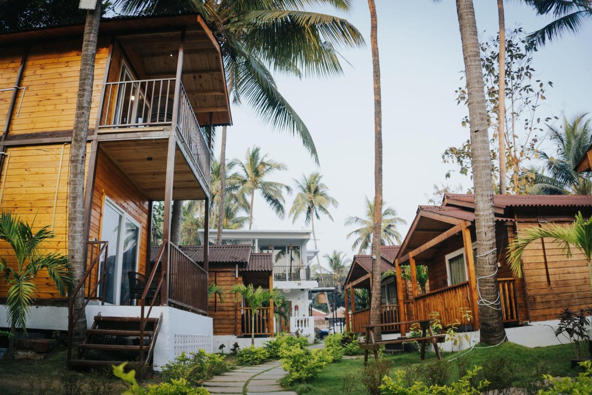 Tranquill Riverside Luxury Cottages With Bathtub, Candolim Bagian luar foto
