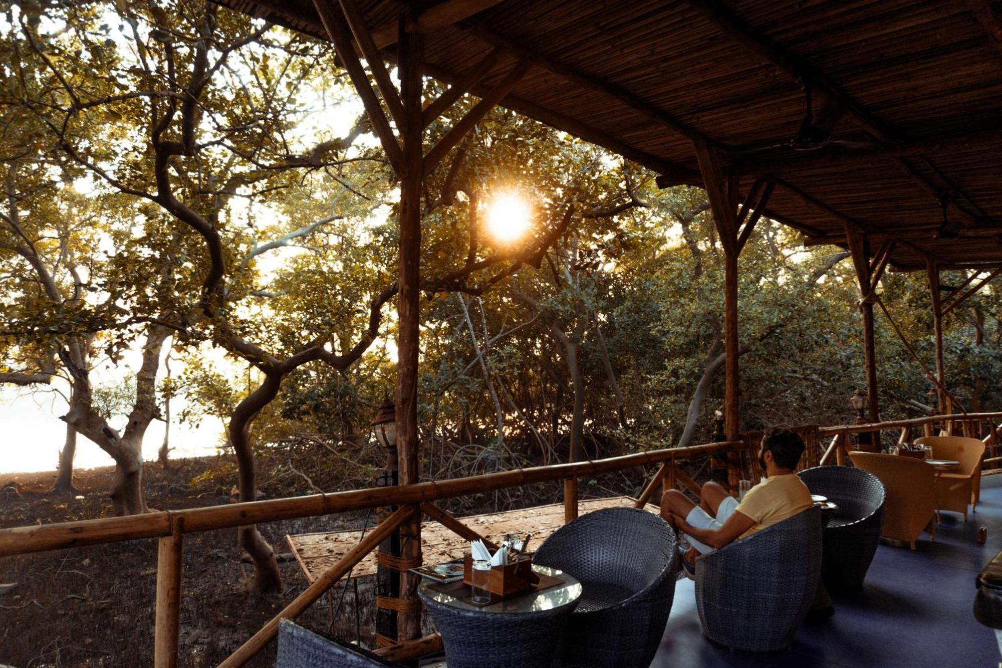 Tranquill Riverside Luxury Cottages With Bathtub, Candolim Bagian luar foto